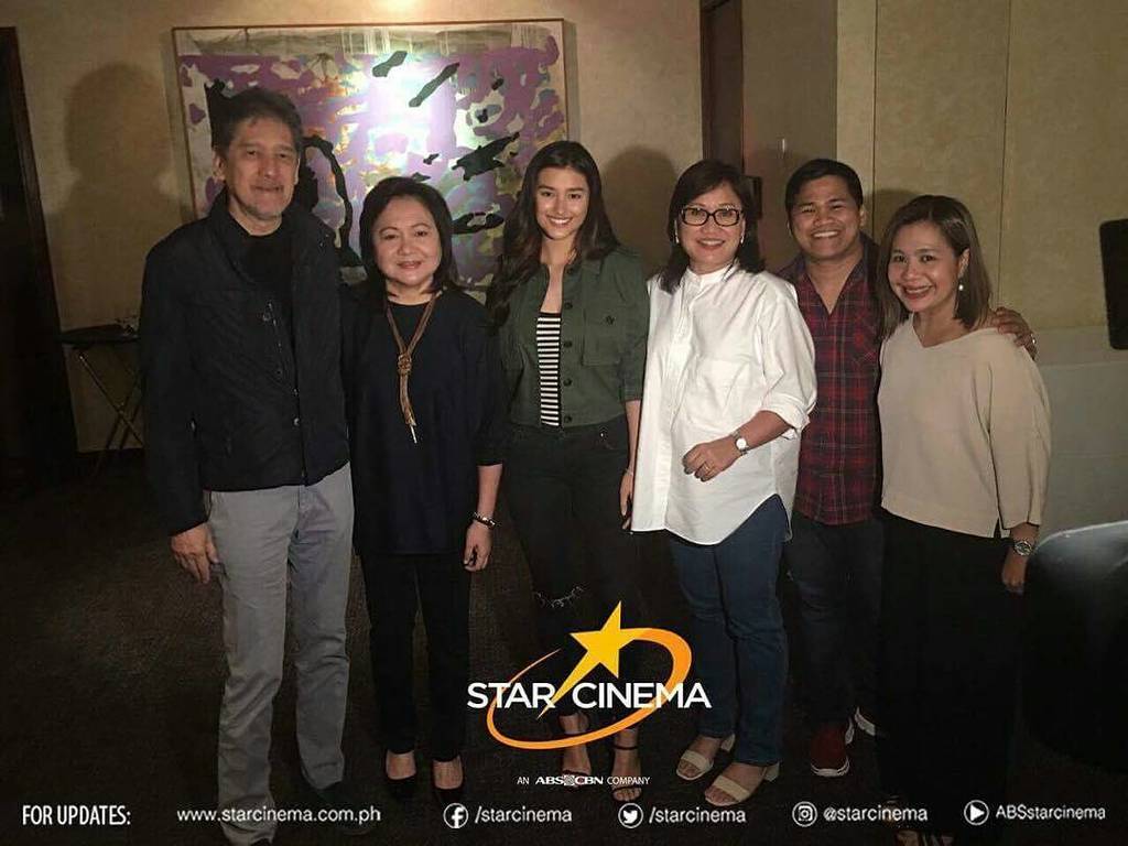 StarCreativesTV's tweet photo. Together with Star Cinema Chief Operating Officer Malou Santos, Creative Head Olivia Lamasan, Production Head Marizel Samson-Martinez, Star… https://t.co/oopzeUUx6U