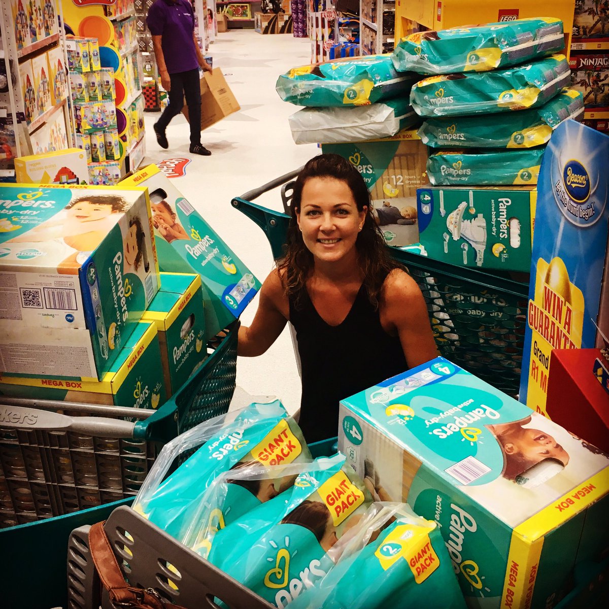 Burpees4Babies's tweet photo. Our first local #burpees4babies challenge! Nappies for days @Pampers. Take up our challenge and help babies in need #B4B https://t.co/SDIYGoGkk9