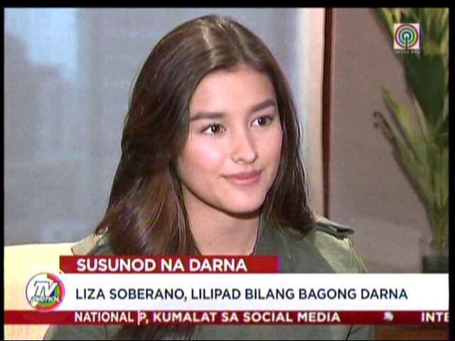 LIZQUENfinity's tweet photo. Congrats bb girl @lizasoberano know that we're always here to support you ❤ proud of u always 😭 fly high, hopie 🙌👑 #LizaIsTheNewDarna https://t.co/bRMVhTVMtI