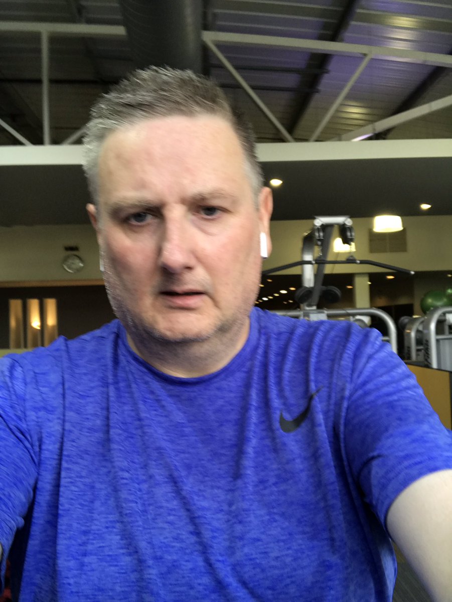 SimWilts's tweet photo. Back on it today after 2 week break and not fun but as they say no pain no gain ๐#gymlife #Boopingtime https://t.co/oJISQmGOOq