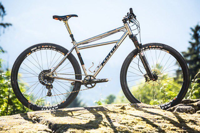 SpinfulBike's tweet image. It's a beautiful #tituesday with a shred-ready #tihumuhumu #konabikes .
.
.
#grmi #cycling #titanium #singletrack … ift.tt/2qBELpw