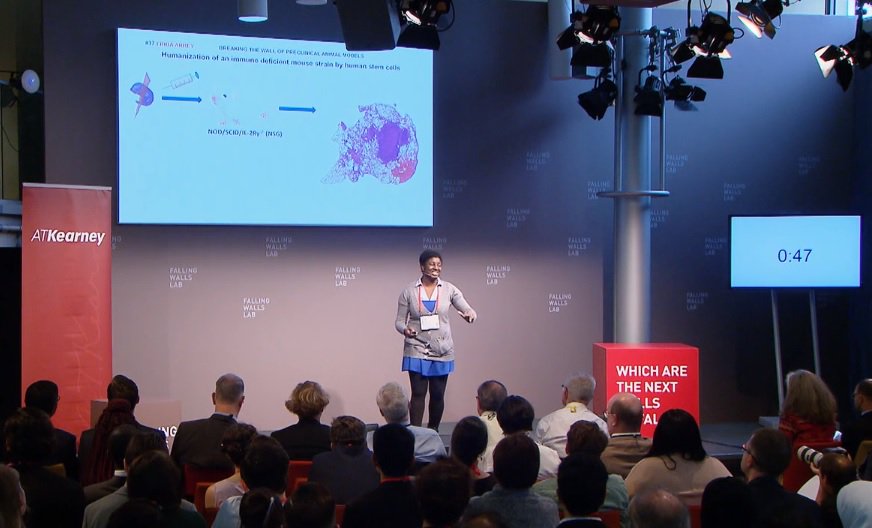 UPFBarcelona's tweet photo. Atenció ments innovadores! 12/09: la #UPF acollirà la fase classificatòria del #FWLab a #Barcelona https://t.co/ha4mAe5Kc1 @Falling_Walls https://t.co/I3Cf1QSu4M