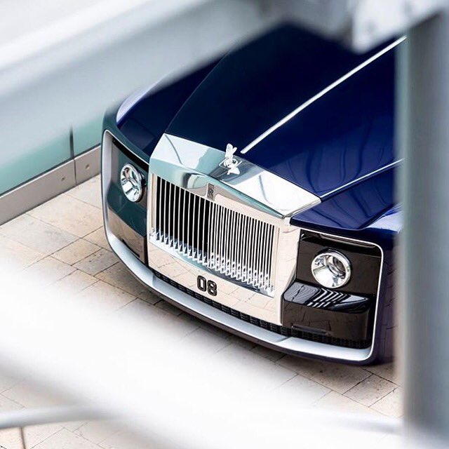 gidicarsng's tweet photo. The new $13M 1 of 1 Rolls-Royce Sweptail 💎
#gidicarsnews https://t.co/hPhK5GF7tD
