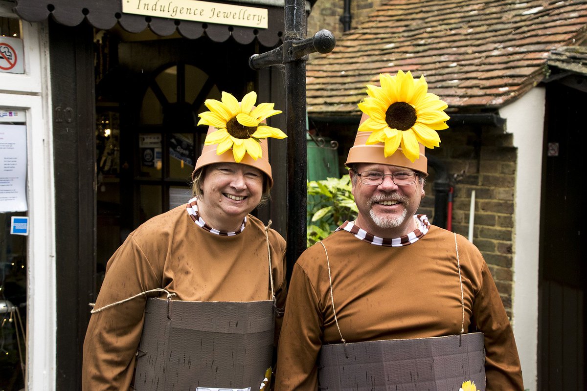 RenderedbyJake's tweet photo. A few more pics of the Steyning Country Fair yesterday! #Steyning #Shoreham #Sussex #BankHoliday #Village #GreenMan #BillBen #Flowerpot https://t.co/tA4CJXlivF