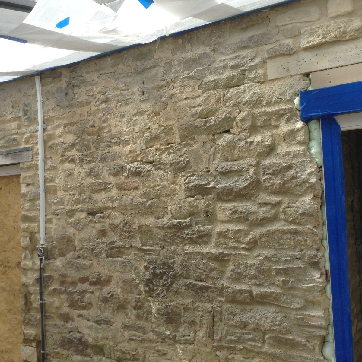 JordayaLtd's tweet photo. #TheCotswolds One of @JordayaLtd projects .. #DiathoniteEvolution #Plasters #Render #Cottages https://t.co/3NYbKfVLE3