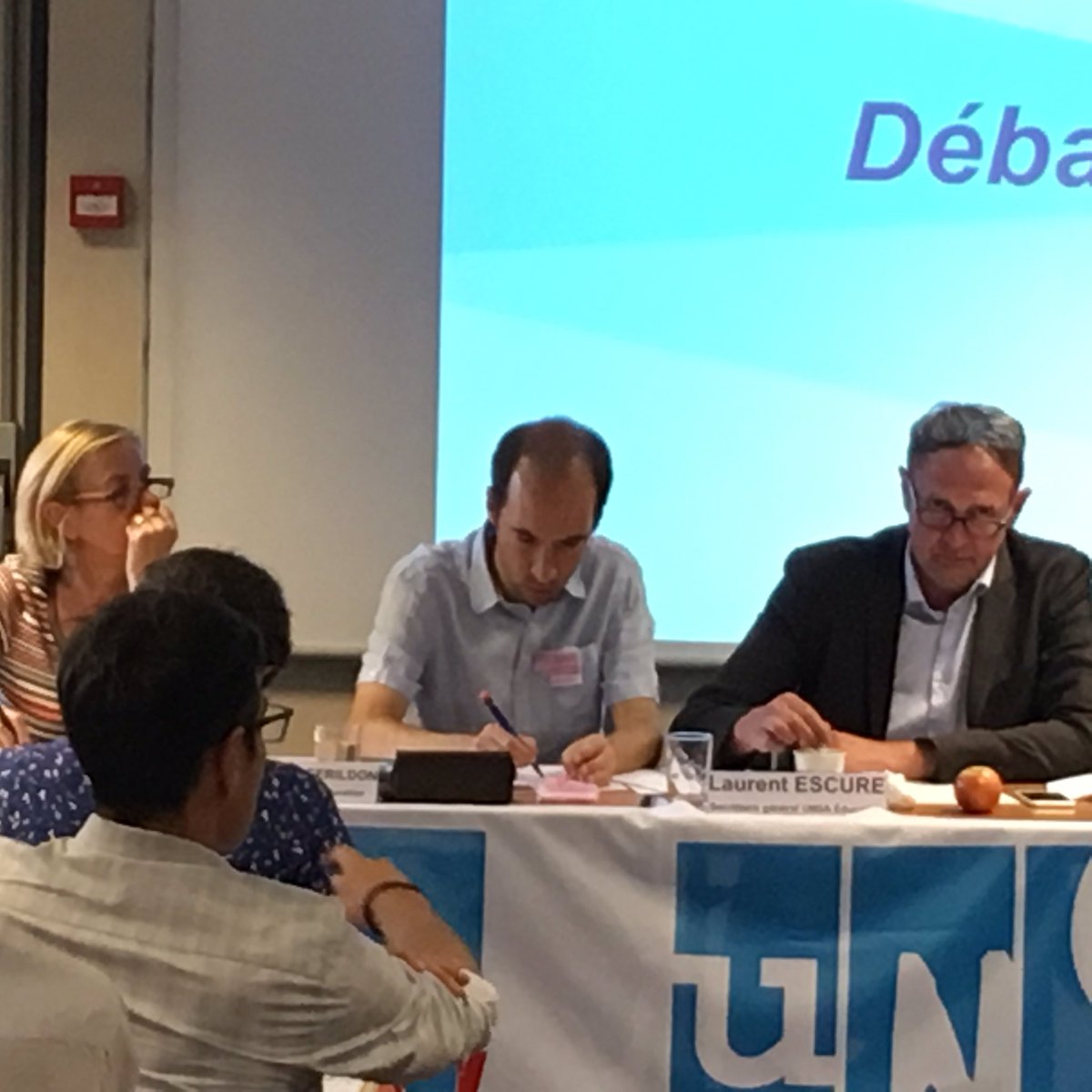 riconovic's tweet photo. @EMargerildon à l'animation pour réguler la prise de parole au #BnUnsaEduc https://t.co/y6wbUmCKCH
