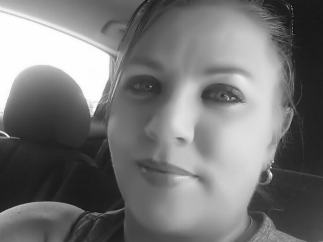 ElleMarie3877's tweet photo. Sitting here at Stone Mountain park waiting for the rain ☔️ to stop https://t.co/Vc6zSOIZ9o