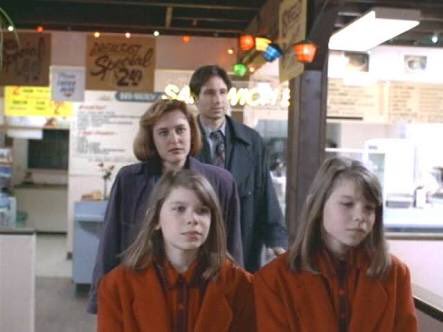 Эксперимент евы. Химера (винченцо натали, 2009). Эксперимент евы. Секретные материалы близнецы. Секретные материалы триллер.