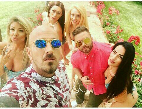 Fc_KingsEG's tweet photo. Από τα γυρίσματα του νέου video clip των @Kings_Band @AntonellaKings !!!  @KingsAntonella #SEXY #Kings_band #Kings_group @itsSofiaLa https://t.co/BiHB2m4vMl