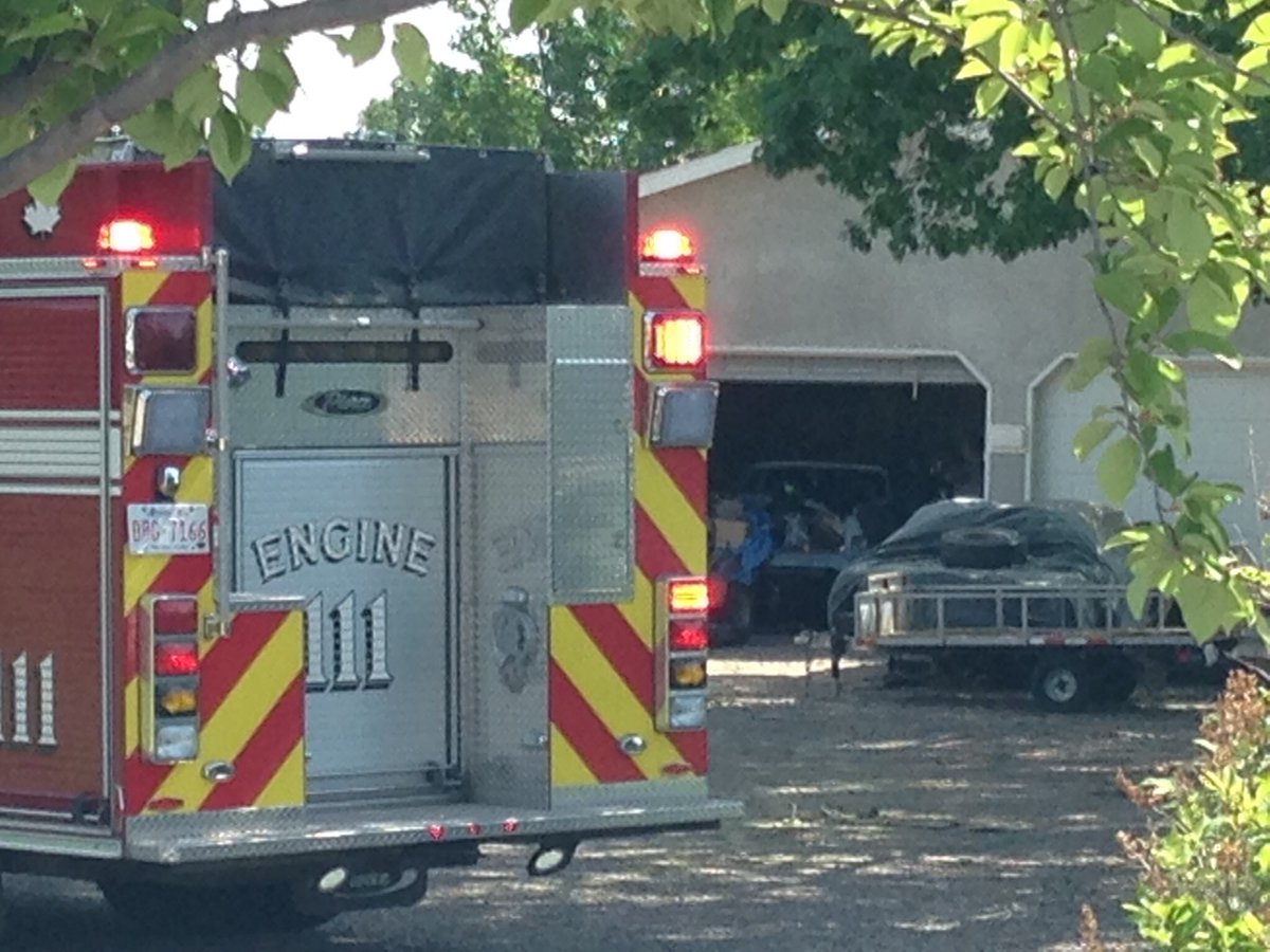 Leth_Herald's tweet image. Our @IMartensHerald is on scene at a serious incident on 2 St in Coalhurst across from Miners Park. Not much info released yet.