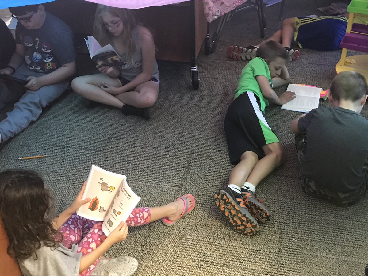 mitchmosbey's tweet photo. Classroom Fort Day. Students brought in flat sheets and we built a huge fort. #edchat #pre1617 #EndOfYear #schoolfun https://t.co/CP2NbvXj5J