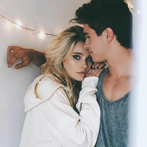 ThomasandDove_'s tweet photo. #NuevaFotoDePerfil https://t.co/qQtW0cRrAT