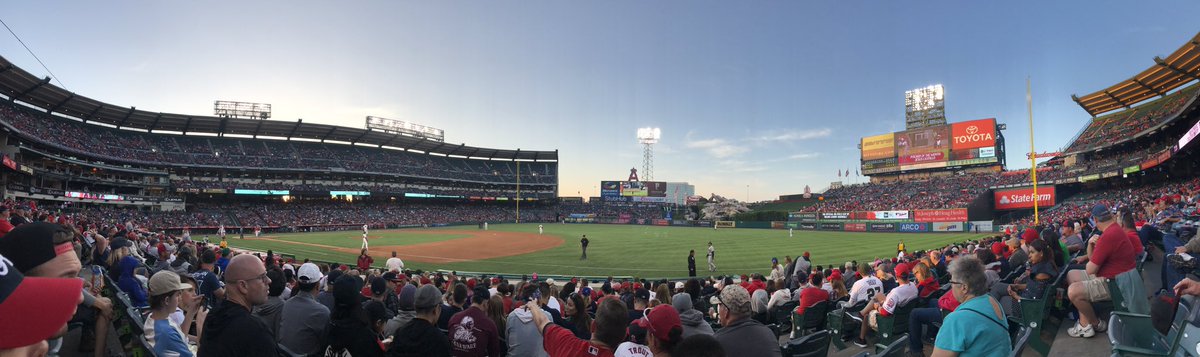 JDEWEY90000's tweet photo. What an amazing day yesterday! Got to go to angel stadium on Memorial Day, and watch our cousin take down the Angels! So proud of you Rio! https://t.co/WalQQGJvxe