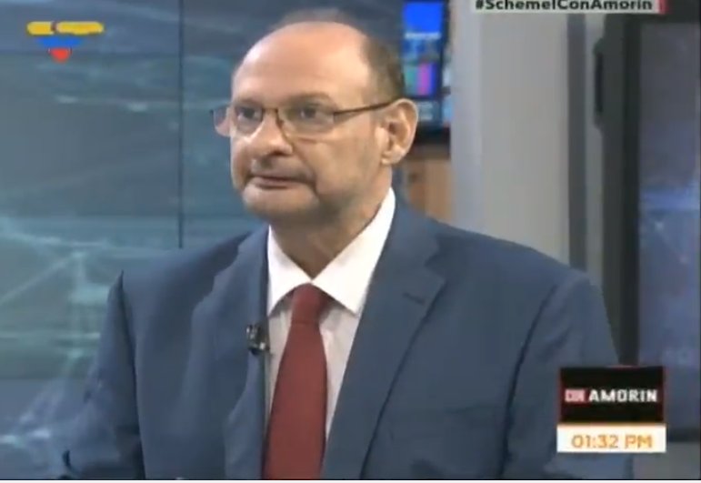 ReporteYa's tweet image. #30May Schemel: El 37% del país de los venezolanos se autodefinen como chavistas y entre el 20 y 21 como opositores - @VTVcanal8