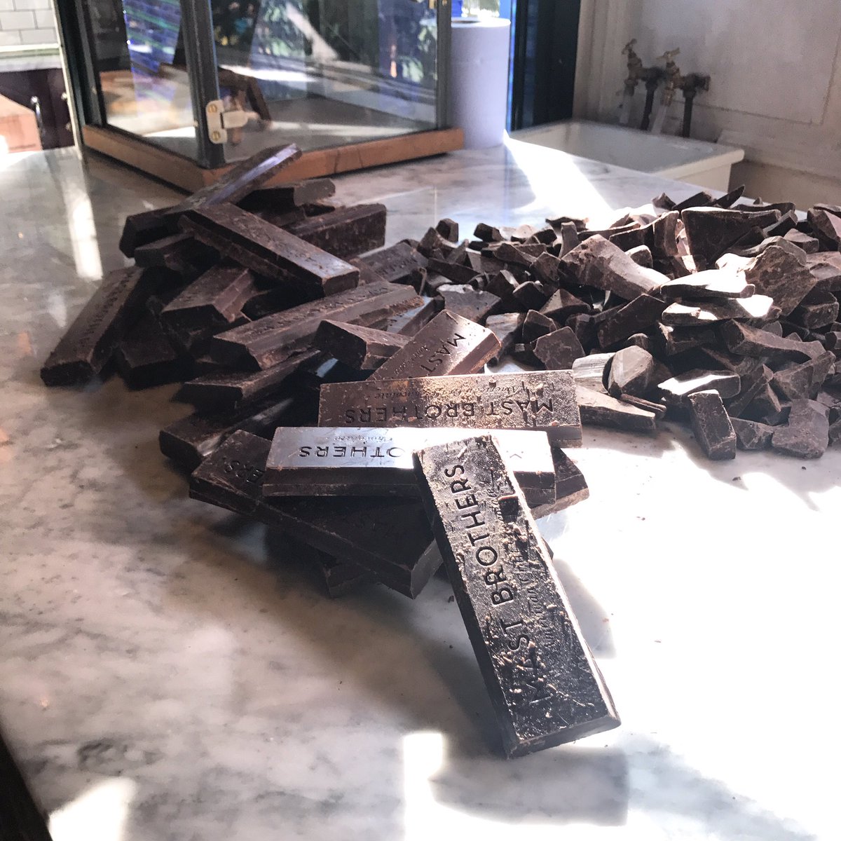 amandareeves_'s tweet photo. @flatironsteak Covent Garden. Amazing staff, delicious steak (and wine) and such affordable prices for London! https://t.co/klG1pStAyh