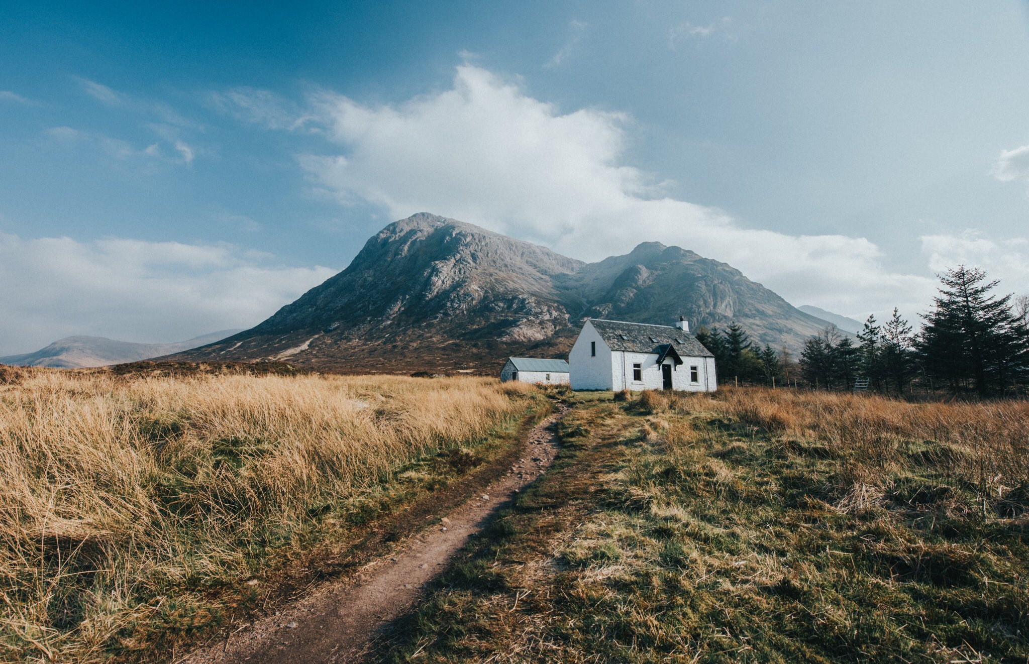 Phil Gorry on X: "The (wee) White House, Glen Coe https://t.co/mIphh2yV01 # house #glencoe #mountains #scottish #highlands #ayrshire #philgorryphotography https://t.co/8EAu93GqeK" / X