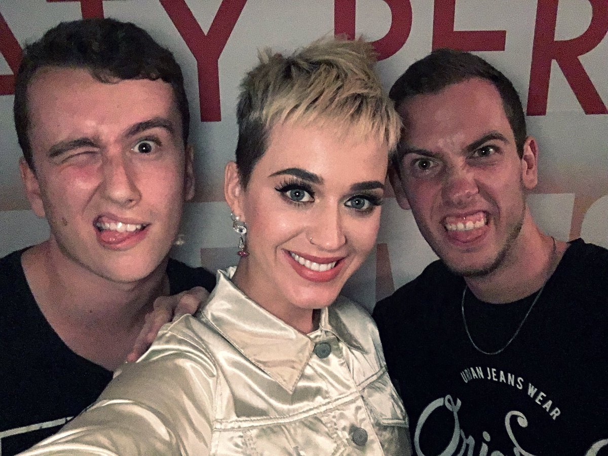 DariioNH's tweet photo. Finally a dream came true. We met Katy Perry!😊
Two unforgettable days in Berlin! #Witness 👁
Thank you @katyperry ❤️ https://t.co/ZJV90ATZPF