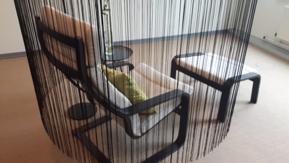 GerdaSerbruyns's tweet photo. Nieuw. #stilteplek in #boudewijngebouw. 1b22. Proefproject tot 30/11. #welzijnophetwerk. I.s.m. #hfb #gdpb #ago https://t.co/4ygmZ9kP3Y