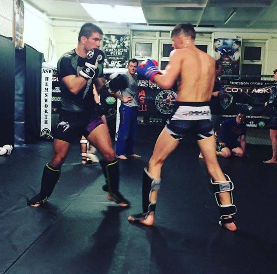 _HDSport's tweet photo. #Spotted - Athletes wearing HD Sport
#mma #fitness #sport
• SHOP AT https://t.co/QIU0Mbz3Ut • https://t.co/kCQsuiS8Yu