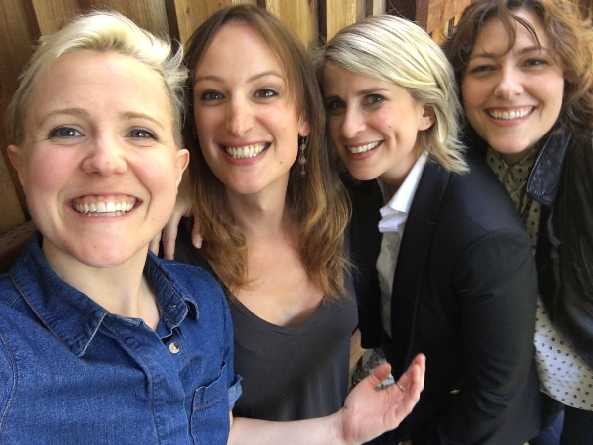 thisjustout's tweet photo. We'll see you tomorrow so that's fun #TJO2017 @harto  💪🏼@SmartAssJen 👌🏼@thelizfeldman 👍🏼@raimyrosenduft 🤘🏼 https://t.co/gCWMZmmtKE
