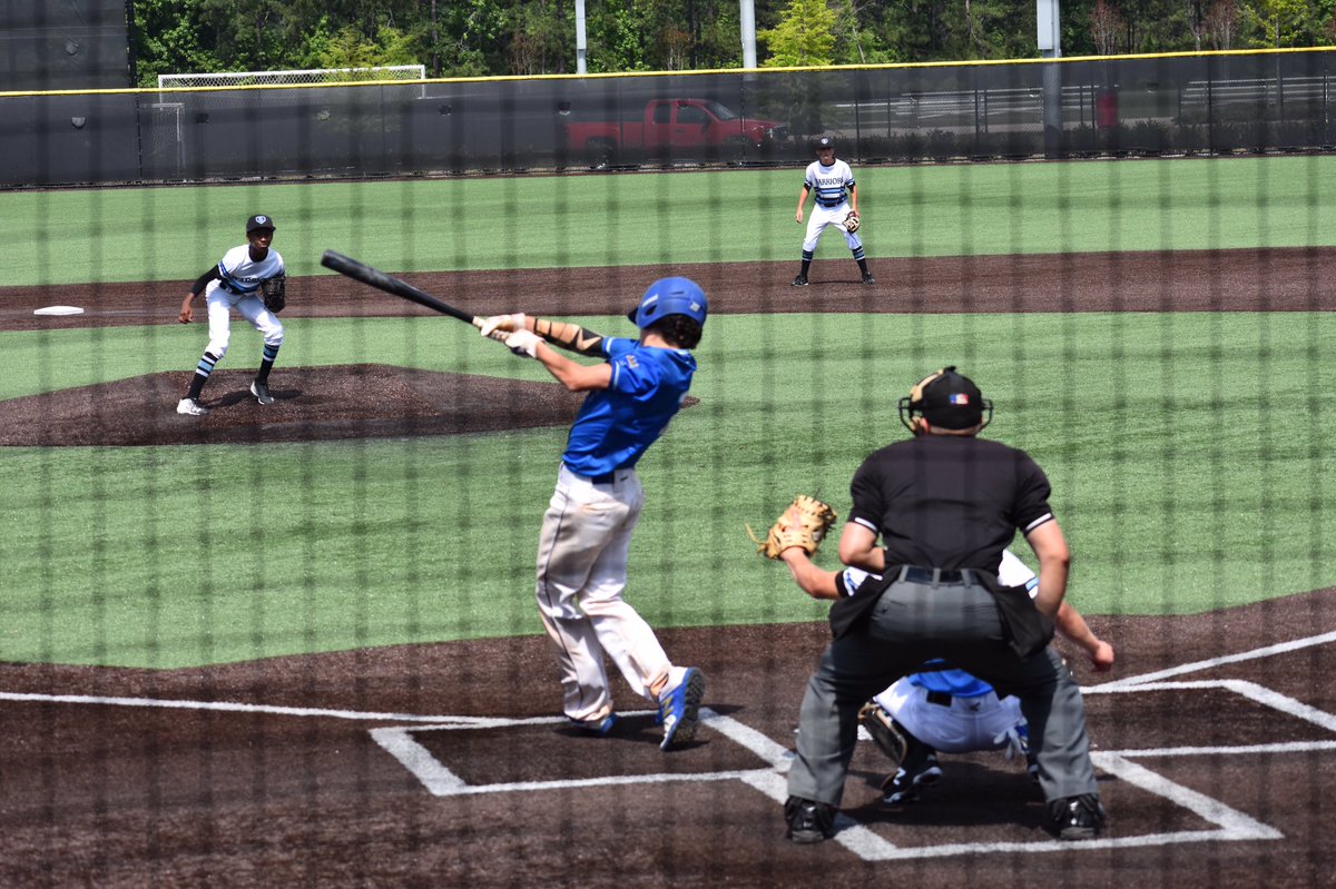 LakePointSports's tweet photo. We just posted all of our photos from Memorial Day weekend on our Facebook page! Check them out & be sure to tag yourself! #letslakepoint https://t.co/MxH3Dzj3iU