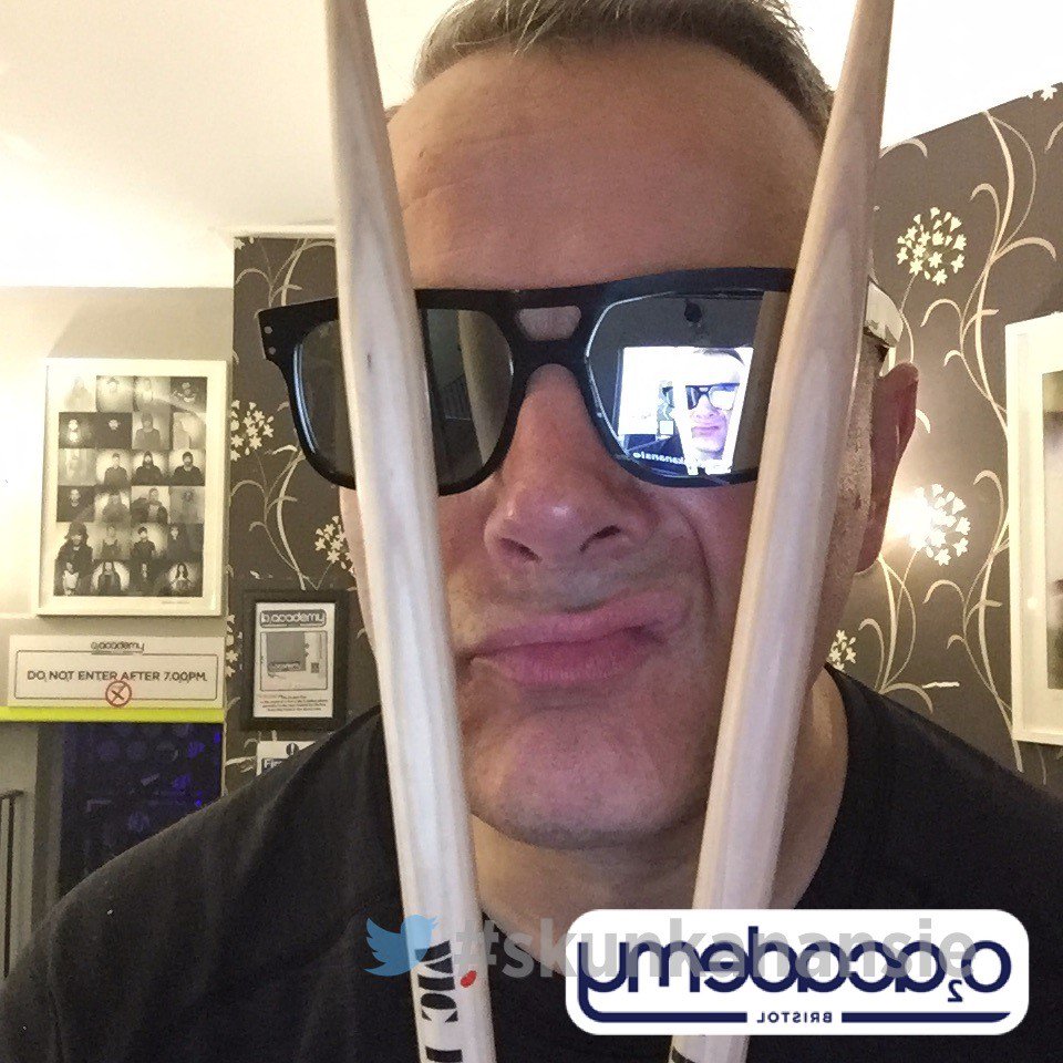 O2AcademyBris's tweet photo. The @SkunkAnansie members having fun with our #o2twittermirror before the show! #o2academybris https://t.co/ilMLDRjgpf