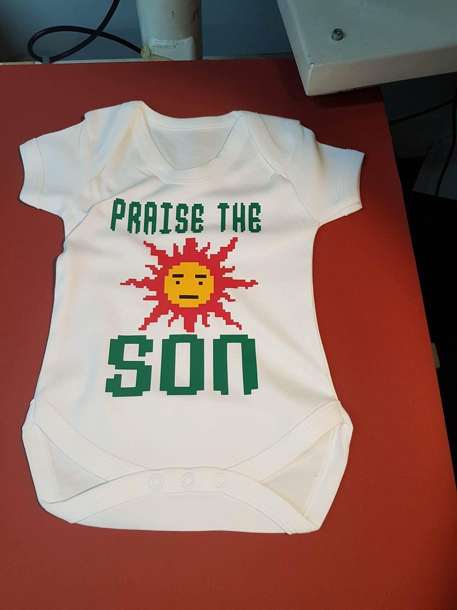 WeAreGamerBorn's tweet photo. We've sold all around the world but this is our first order to Italy

Enjoy!

@DNR_CREW @HyperRTs @Relay_RTs #DarkSouls #praisethesun #loot https://t.co/HL393x2ljH