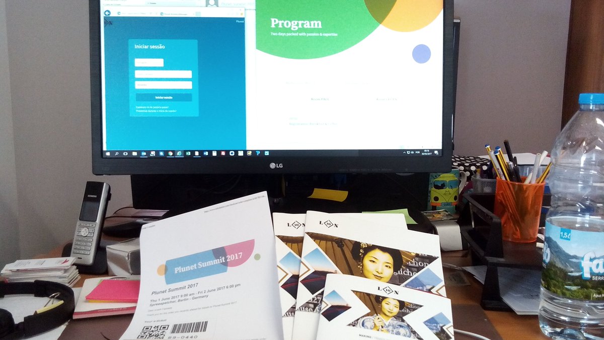 AFachada's tweet photo. Final preparations for the Plunet Summit 2017 – Feeling super excited and ready to go! #plusum17 #l10n #translation @invisibleL10N #plunet https://t.co/MRUkpfdPIr