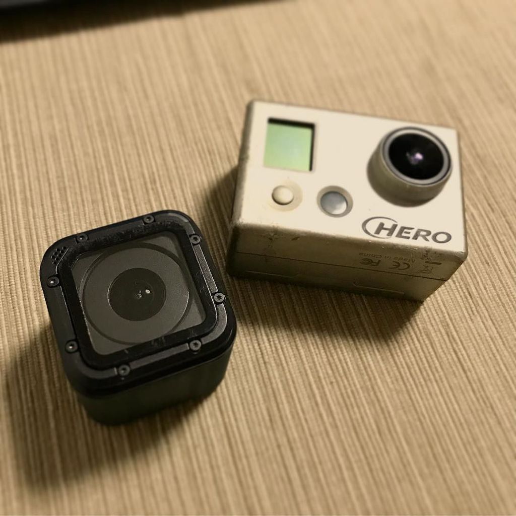 41roll's tweet image. 20gの軽量化。今までお疲れ様でした。って事で41visionの撮影機材を更新〜♪🎥
#gopro #goprosession #ゴープロ #youtube #youtuber #軽量化 #セッションかっこいいね〜 ift.tt/2rg3aCZ