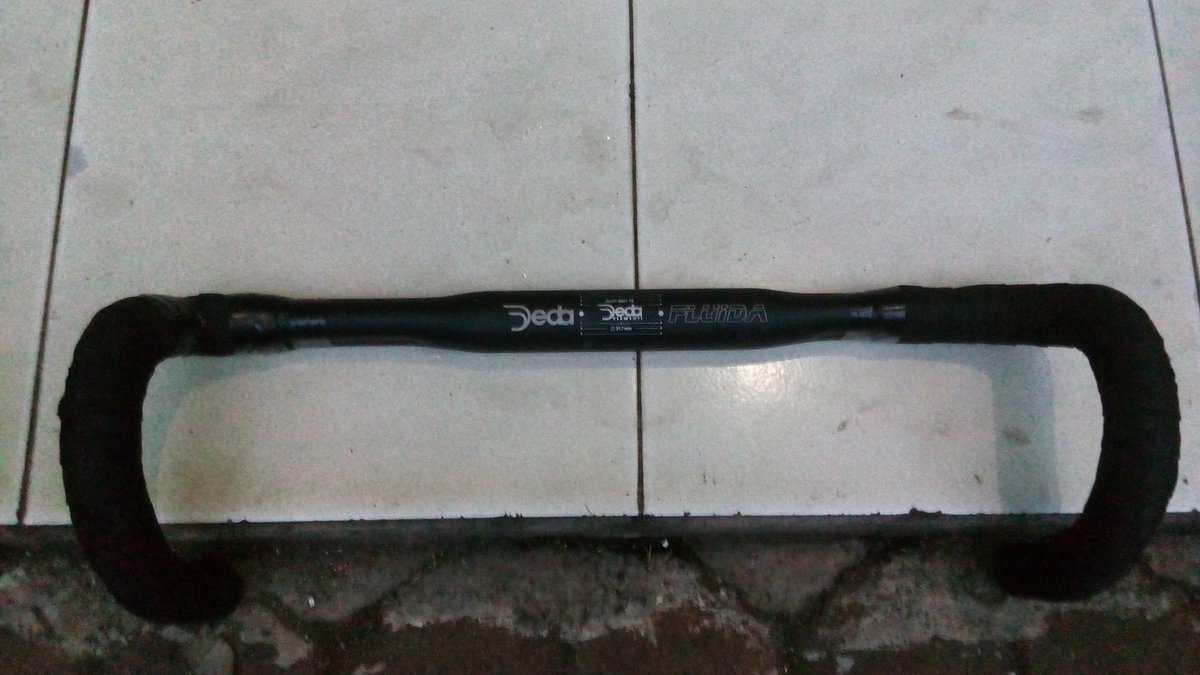 Wts Dropbar Deda Fluida Compact Pipih 440mm Bartape Velo Minus Ada Robek Di Bartape Price 350k Nett Cp Di Bio Thx Tebet #fnfjb #arjb #agjb
