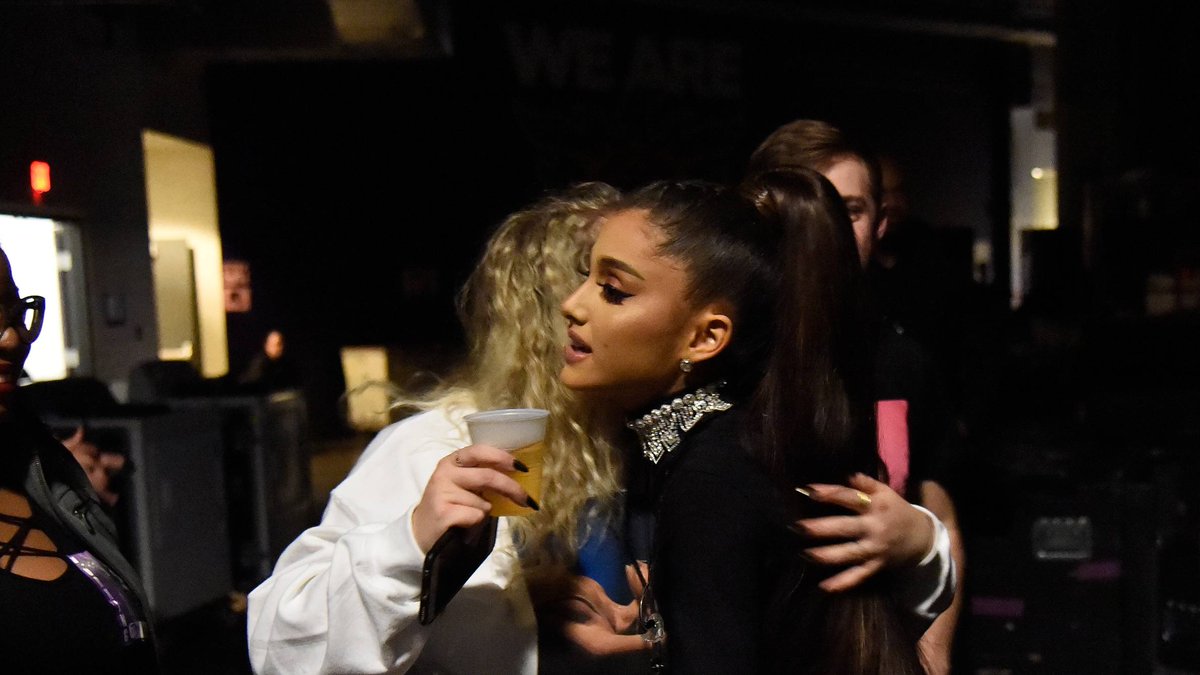 MTV's tweet photo. Ariana Grande is returning to Manchester for a benefit concert: https://t.co/e6g8Xz2meX https://t.co/JjHt5ddCQa