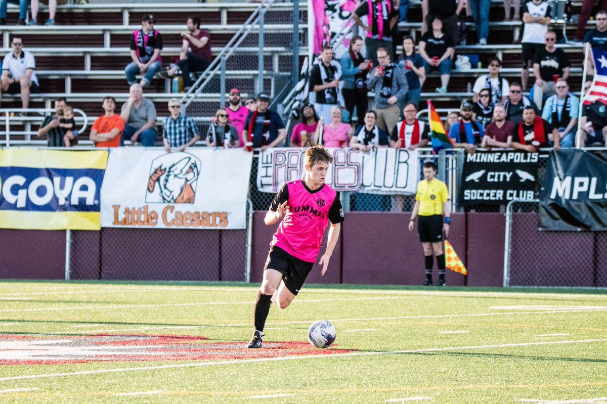 mplscitysc's tweet photo. Club photographer @LU_LU40 snapped some fine photos from Friday's game against Dakota Fusion. @NPSLSoccer #MplsCity

https://t.co/yGRYxD80H3 https://t.co/DuTnB78Rv6