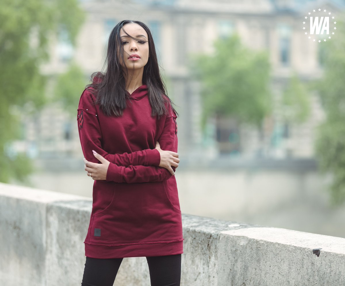 Voilà un bon sweat qui sait se faire cosy et stylé à la fois >> bit.ly/CapsuleWATIB #WATIB #streetwear #urbanfashion #watiboutique