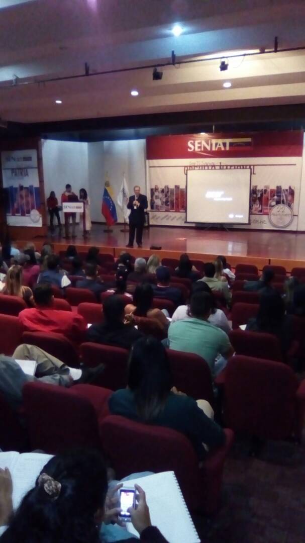 Cef_seniat's tweet photo. #30May2017 Curso Retenciones de ISLR e IVA
para servidores públicos de distintas instituciones
auditorio Che Guevara, Caracas, @Cef_seniat https://t.co/LQ9shtyTDg