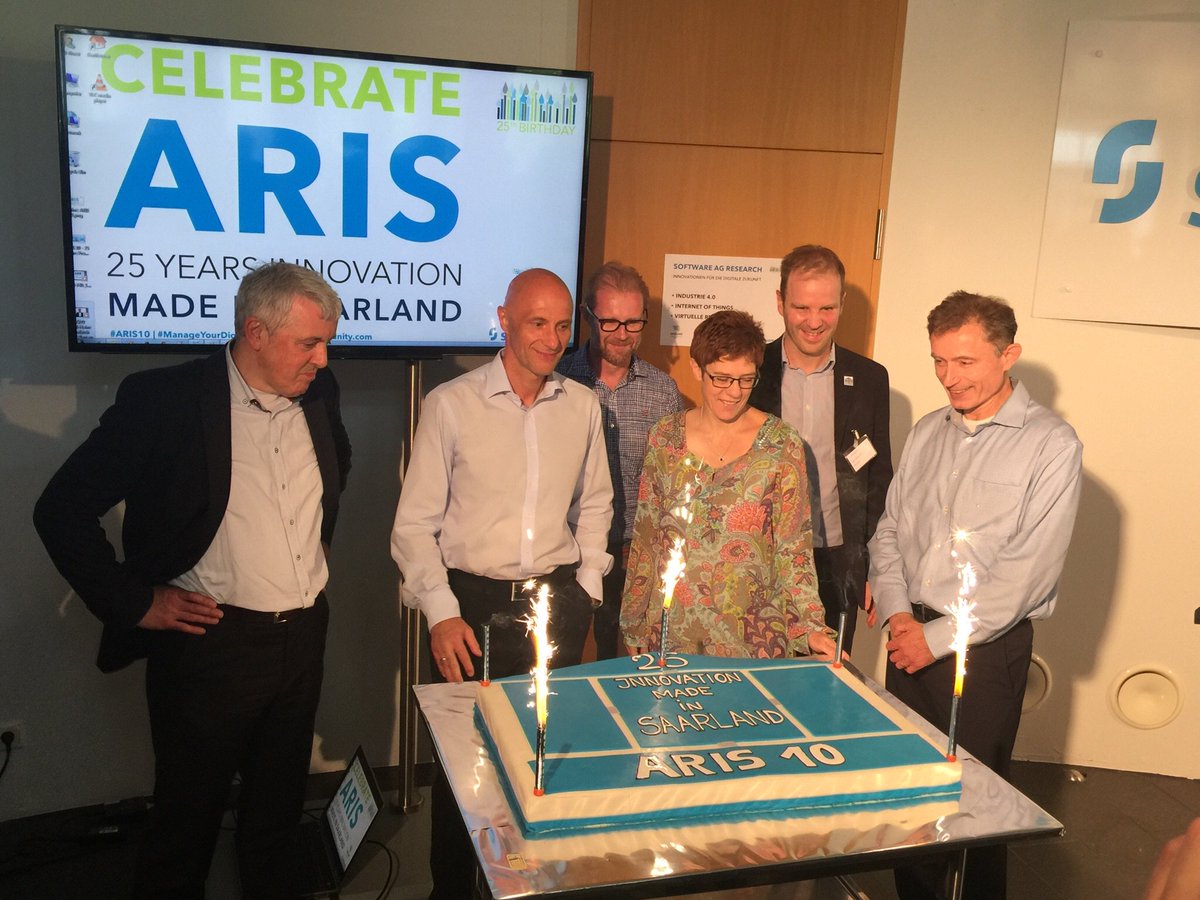 Mark Straathof tweet media