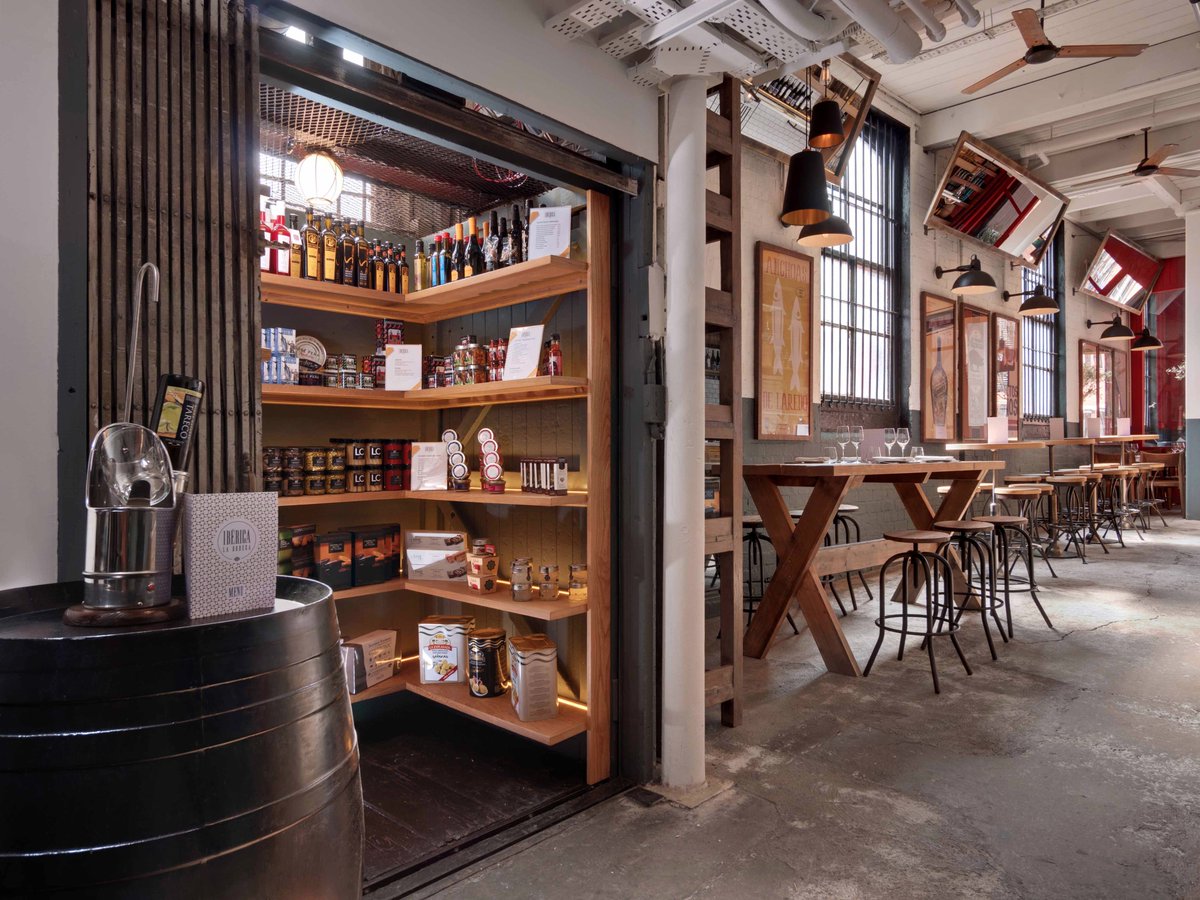 Leeds Welcome tweet media