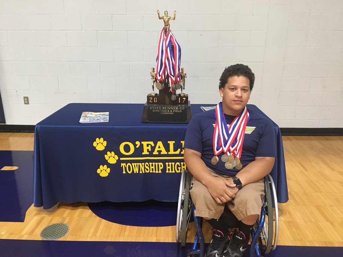 othsboystrack's tweet photo. Nathan Rainge finishes his high school career with 9 state medals. 8 First place medals and 1 second! https://t.co/sCNBvGRH0C