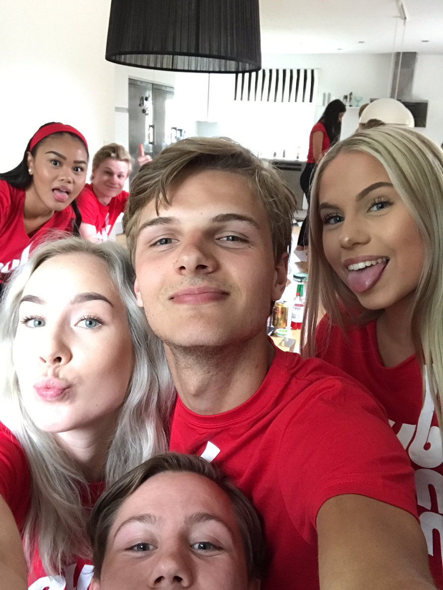staggselevkar's tweet photo. Vad händer? #Pubrundan17 #staggpub #staggrunda https://t.co/aStTuRH21w