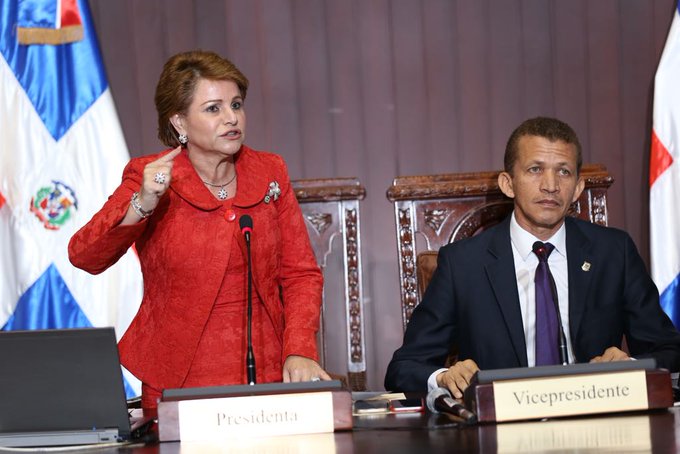 Ver imagen en Twitter Ver imagen en Twitter