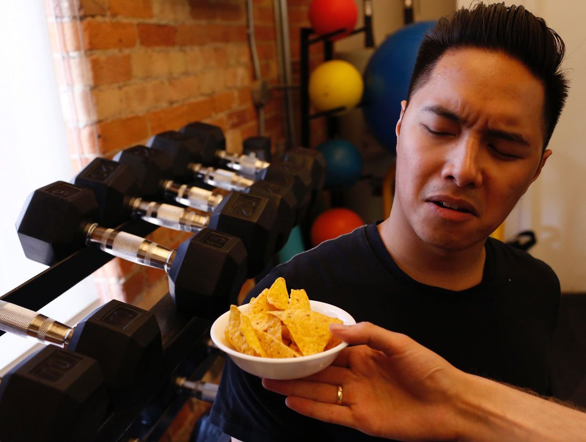 theScoreesports's tweet image. .@Daniel_Rosen's Esports meets mainstream: Are we too fit for fast food?

Read: thesco.re/2rAF3SB

#esports