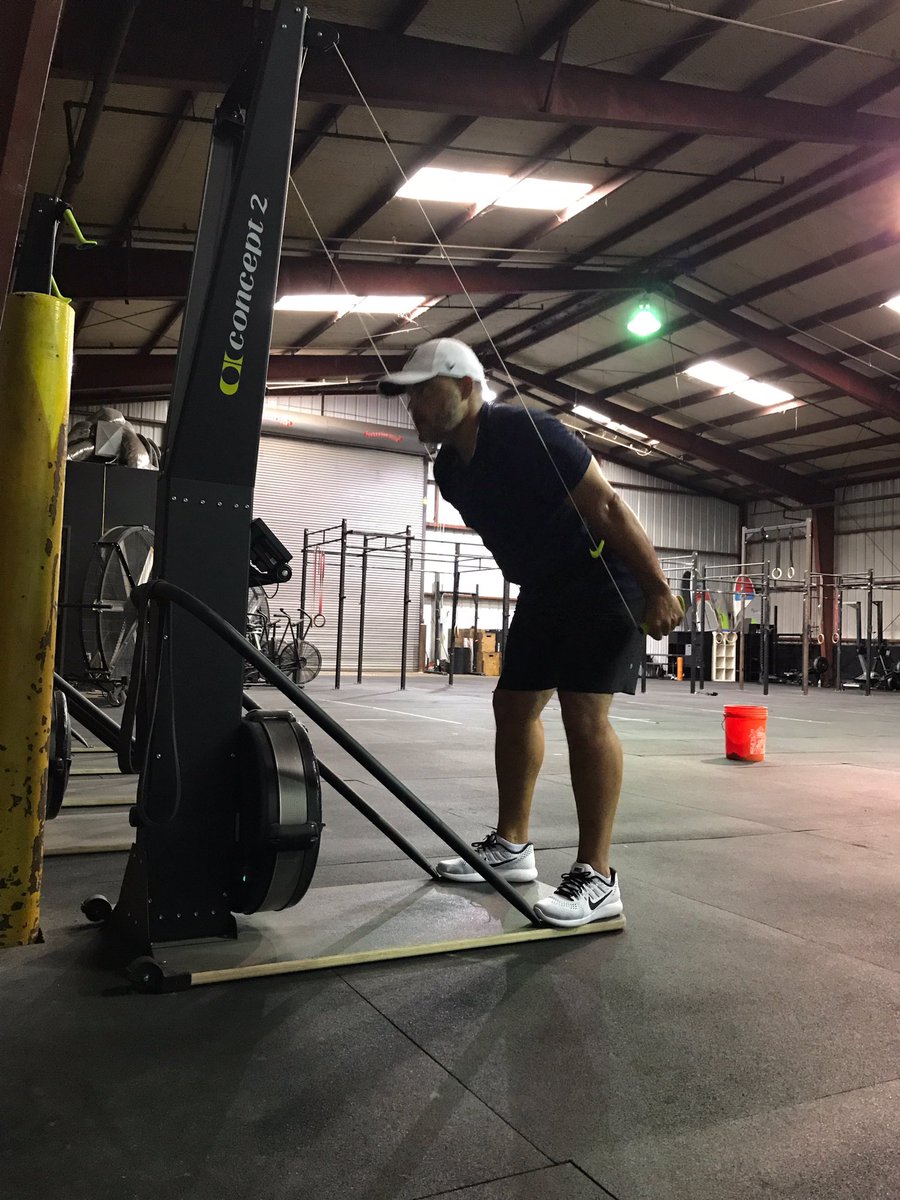Pudge_Rodriguez's tweet photo. #TuesdayMotivation working out since I was 7 years old, and I still LOVE it. Thanks to @CFLFDallas for keeping me motivated! #CrossFit 🏋️‍♀️ https://t.co/U14MQVA3V2