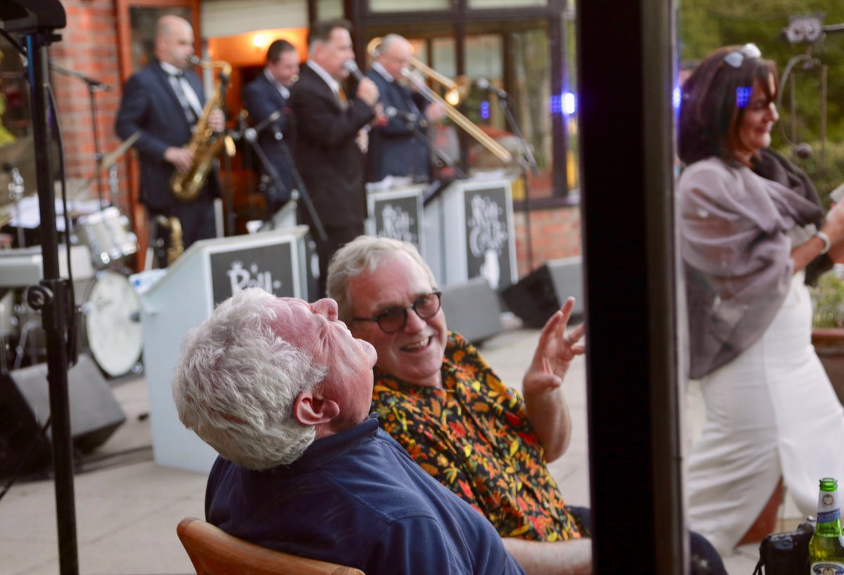 2025Creative's tweet photo. Our creative director @BruceDunlop1 sharing a joke with David Hill ex head of @SkySports , @FoxSports and exec producer of the 2016 #Oscars https://t.co/rtU6RL9CjP