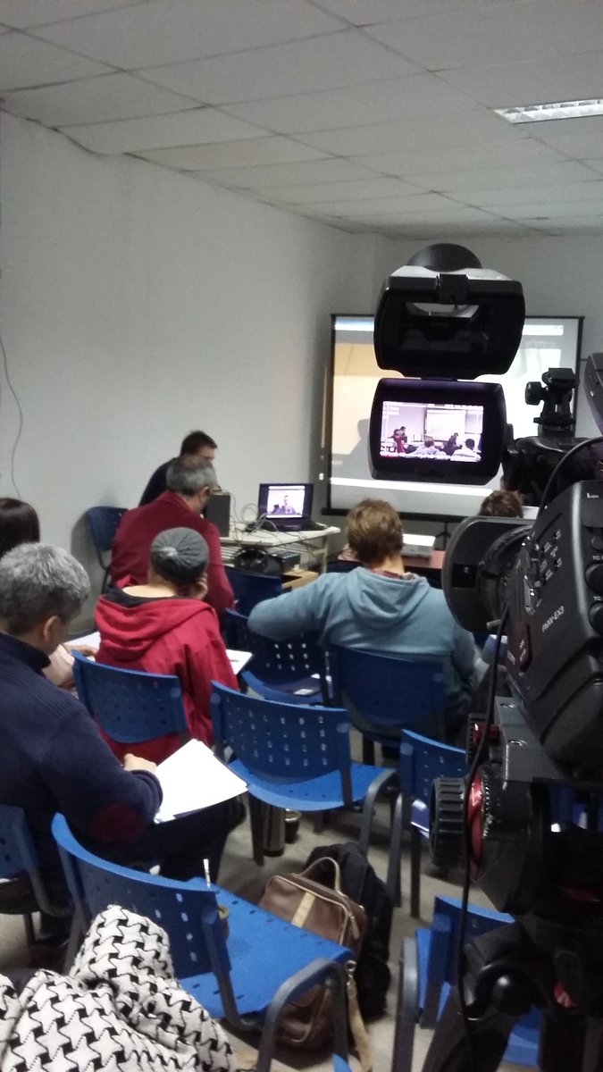 jorgeunlp's tweet photo. Teleconfercia con el Editor del diario digital el "Independiente" de España, Encuentro de Cátedras RedCom/UNDAV https://t.co/zi0G4Utzwf