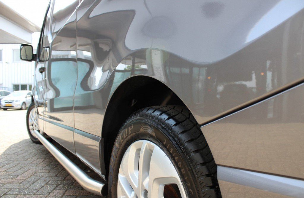 Op zoek naar een stoere Opel bedrijfswagen occasion? Bekijk eens deze Vivaro biturbo SPORT! Kom langs of kijk op: ow.ly/uOMH30c92OJ