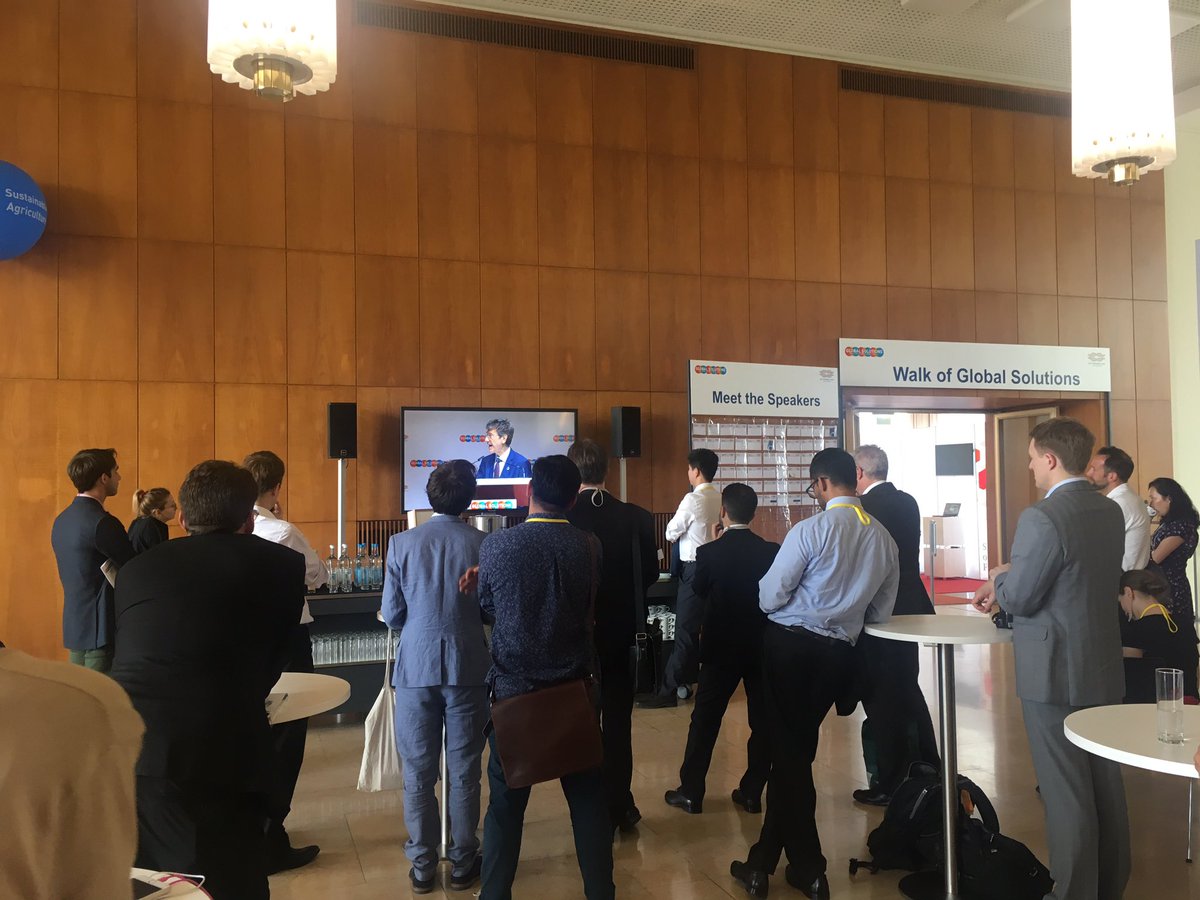 petja ivanova tweet media