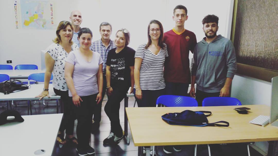 cesfor_roma's tweet photo. Meeting with staff and students @INCOMAgroup yesterday in Cesfor center! #cesforincoming #cesfor #mobilitycesfor #Spain #Rome #erasmusplus https://t.co/A61nBezlYd