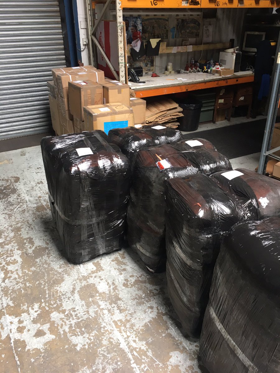 JohnDronUK's tweet photo. Let's send out a few parcels today 👍🏻 #johndronltd #dpdnextday #happycustomers #busyday https://t.co/y5nu4Qz9WV