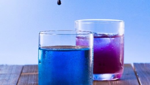 青いドリンク 青いドリンク