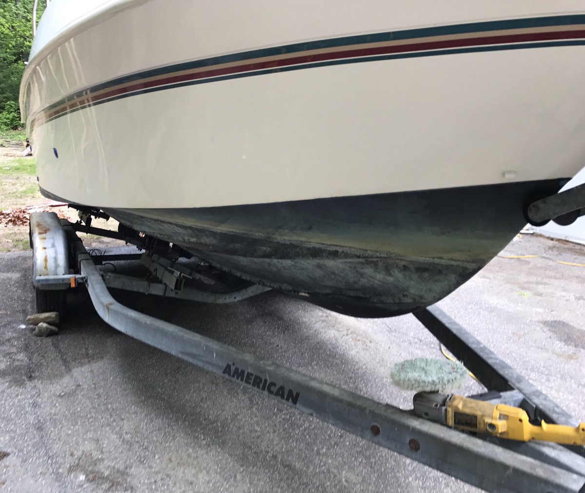 DetailingD's tweet image. ready to buff and wax hull in Hooksett this morning #mobile #detailing #boating #Hooksett