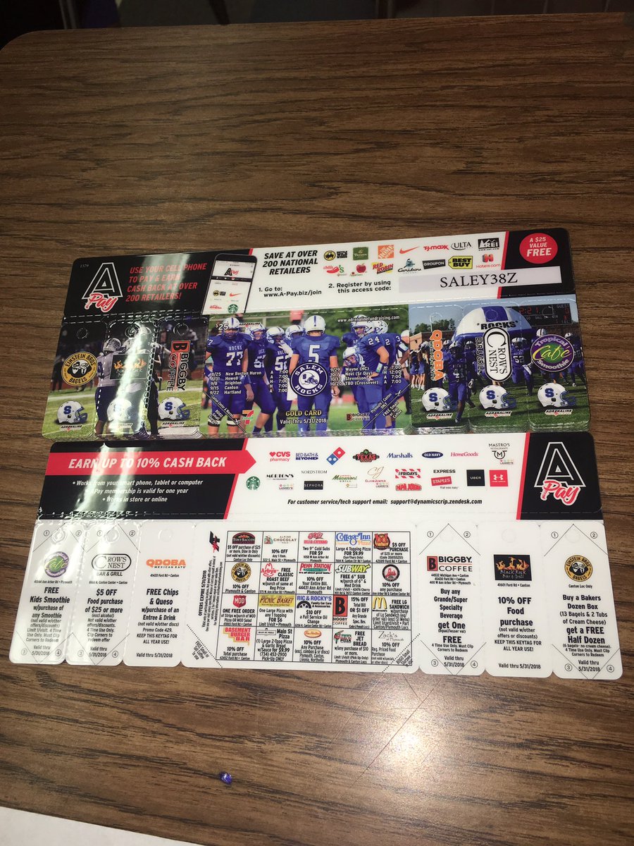 _ChrisPernak's tweet photo. Selling gold cards for 25 $ hmu if you want one https://t.co/YxFdnoMopz